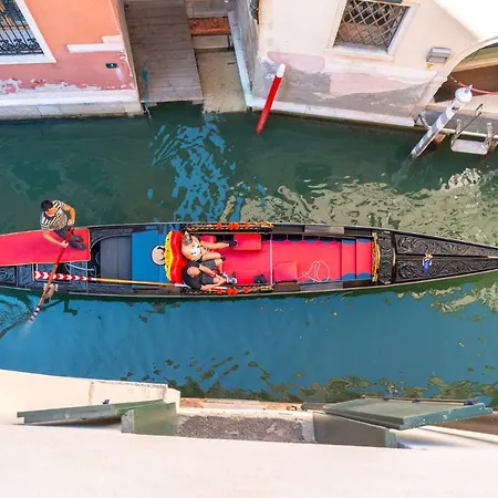 Ca' Laura - San Marco Canal View Daire *