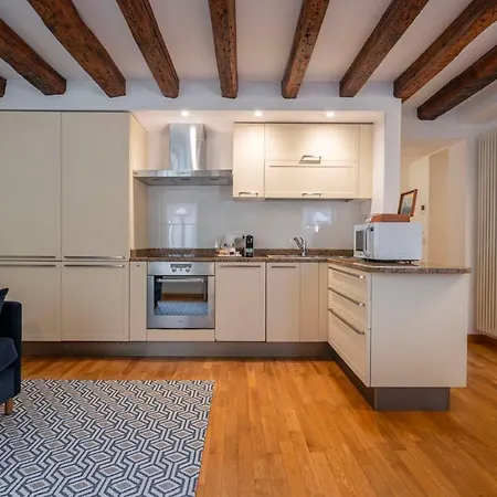 Appartement Ca' Laura - San Marco Canal View *
